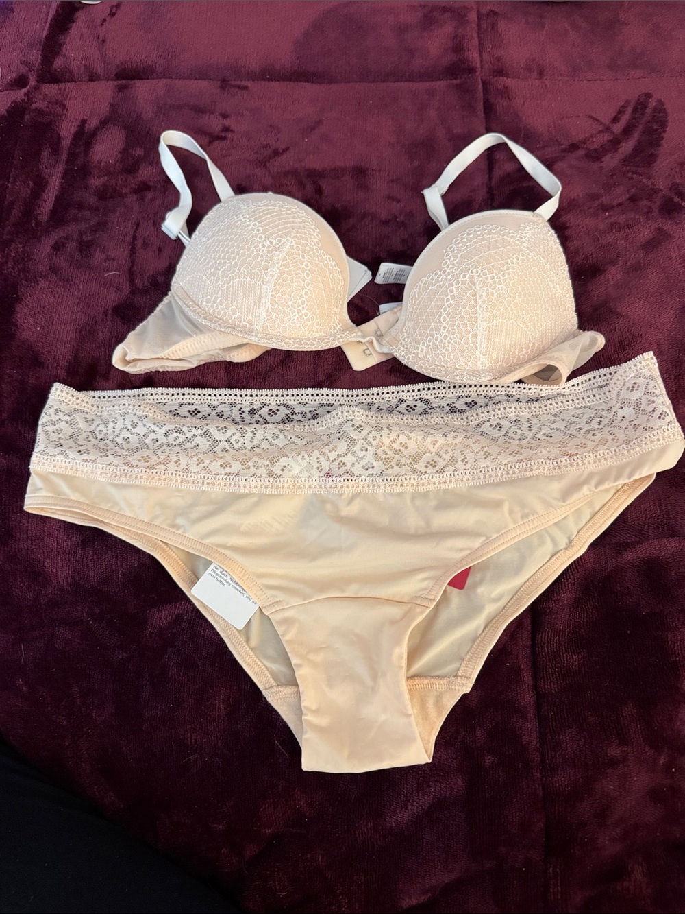 La Perla Nude Lace-Trim Bra & Bikini Set